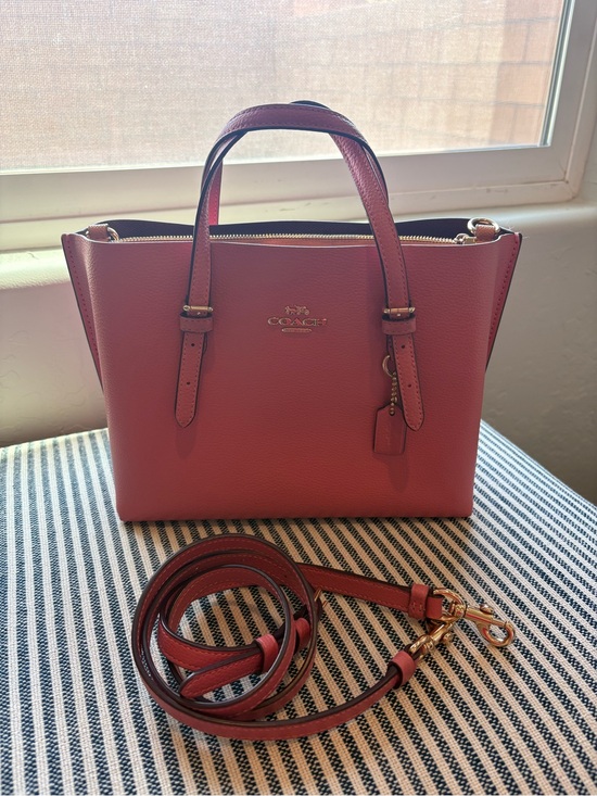 Coach Handbags - Coach Mollie Tote 25